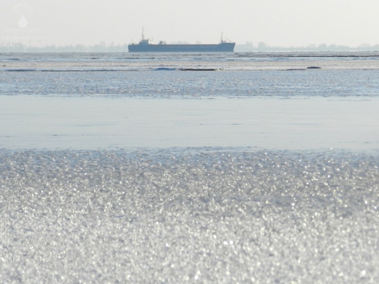 Eis auf der Außenweser
