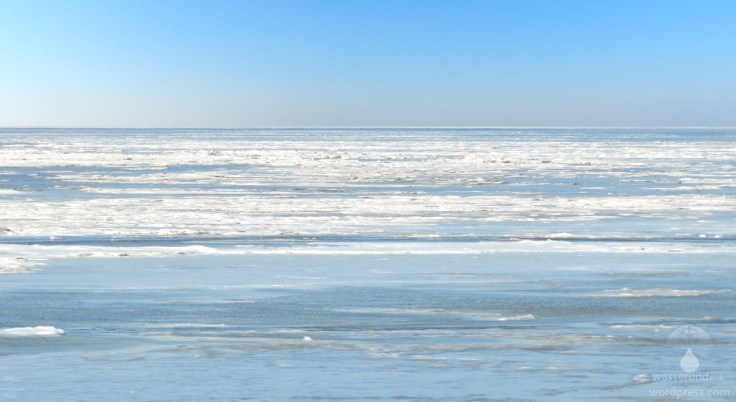 Eisschollen auf der Nordsee.