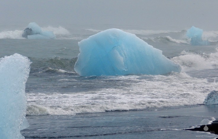 # Eisberge in der Brandung