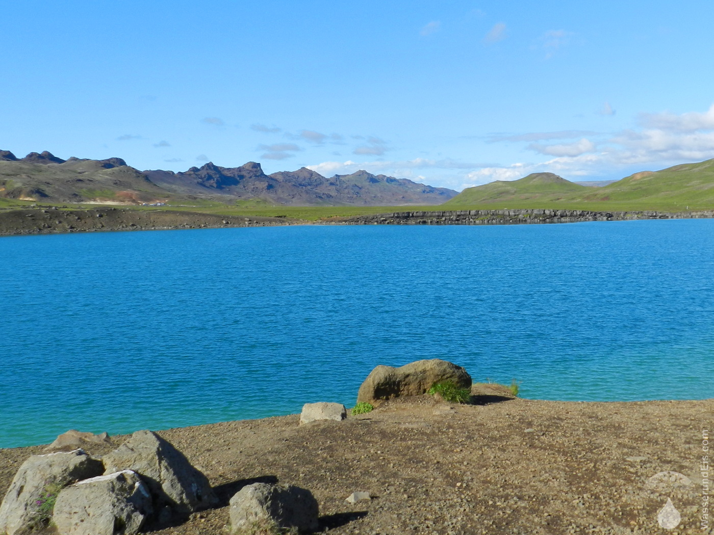 Krýsuvík Island See Graenavatn