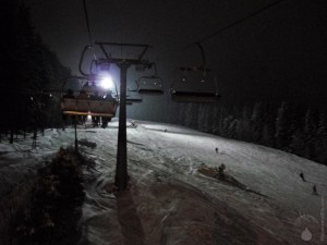 Nachtski Flutlicht Skiliftkarussell Winterberg
