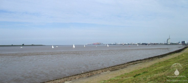 Lunewatt Seedeich Wesermündung