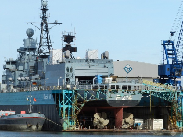 Fregatte Dock Werft Marine